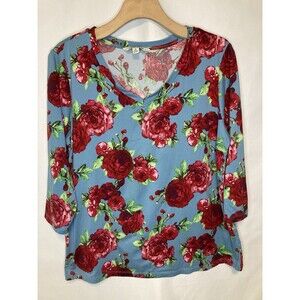 Pioneer Woman Size M Blue Red Rose Floral V Neck 3/4 Sleeve Top Cottage Colorful